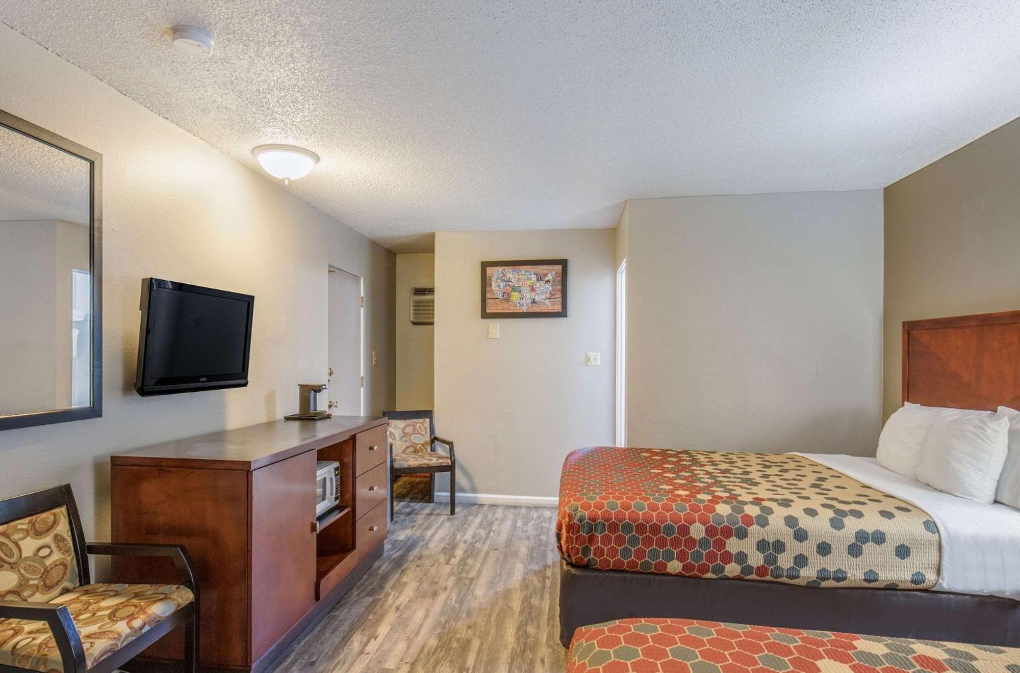 Econo Lodge Yreka Esterno foto