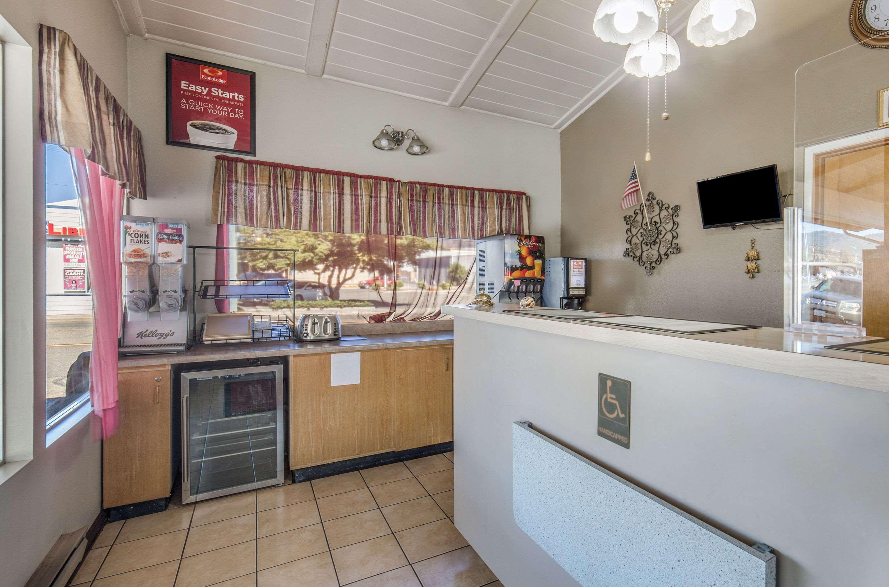 Econo Lodge Yreka Esterno foto