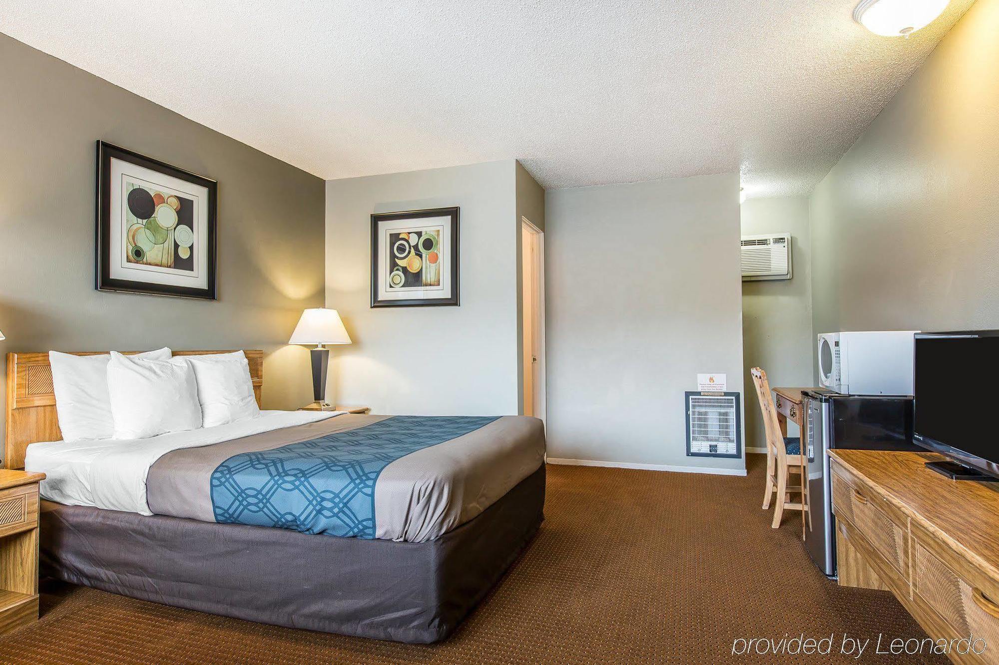 Econo Lodge Yreka Esterno foto